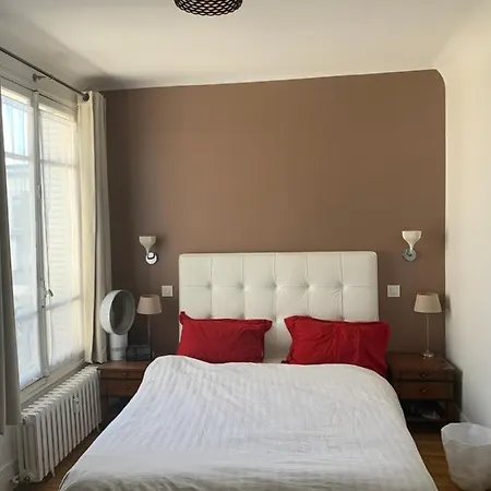 L'escapade Parisienne Apartment *