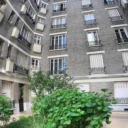 L'escapade Parisienne Apartment *